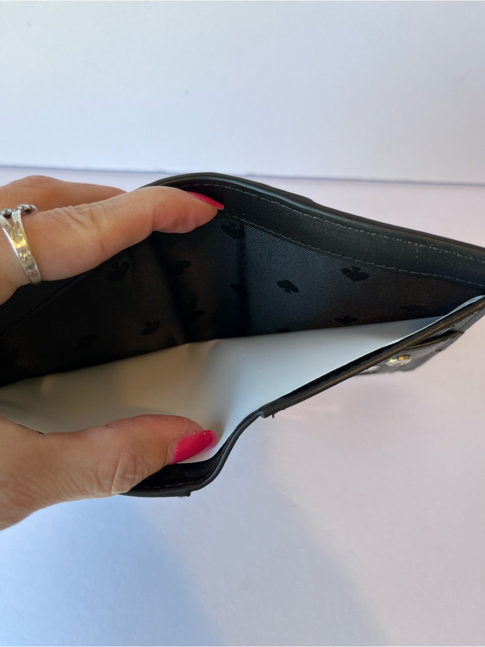Kate Spade Tellie Two Tone Black Cream Colorblock Wallet - Picture 6 of 9
